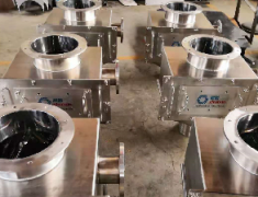 粉碎機入口處加裝抽屜式除鐵器的必要性